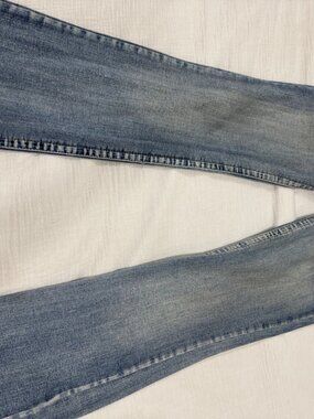Indigo Rein - Women's Size 5/6 Light Wash Bootcut Jeans. RN # 32168
